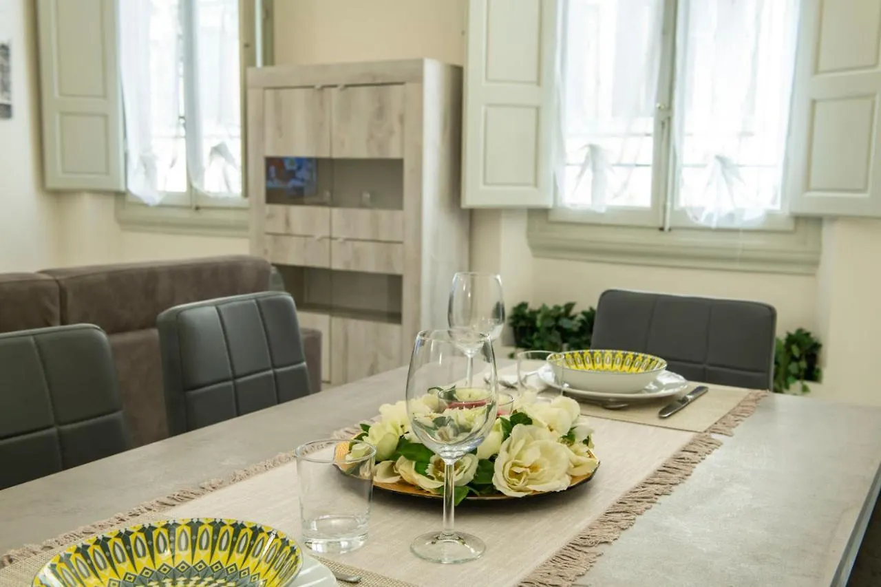 Rosa Apartment Florencia